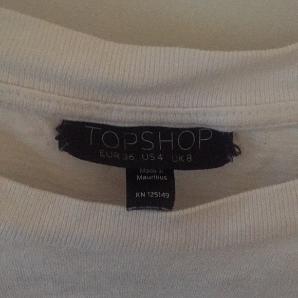 Tied front crop top - Picture 2 of 3